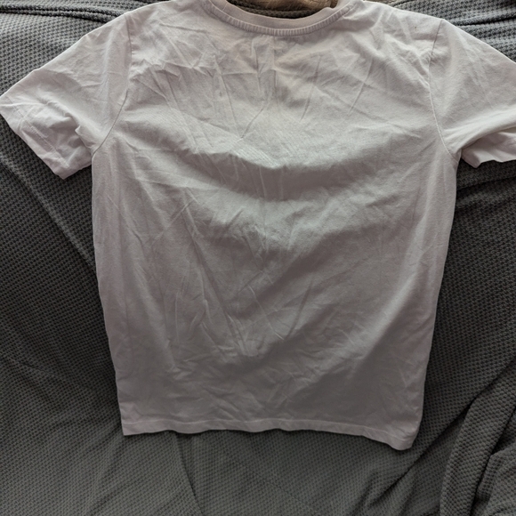 Boys size 14-16 T-shirts (5) - Picture 13 of 15